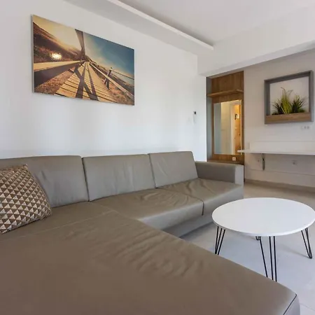 Appartement In 42446