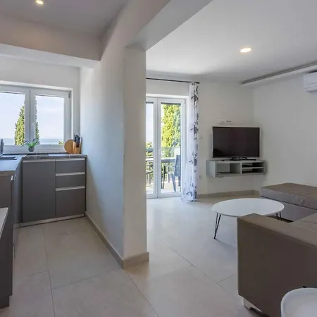 Appartement In 42446