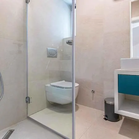 Appartement In 42446